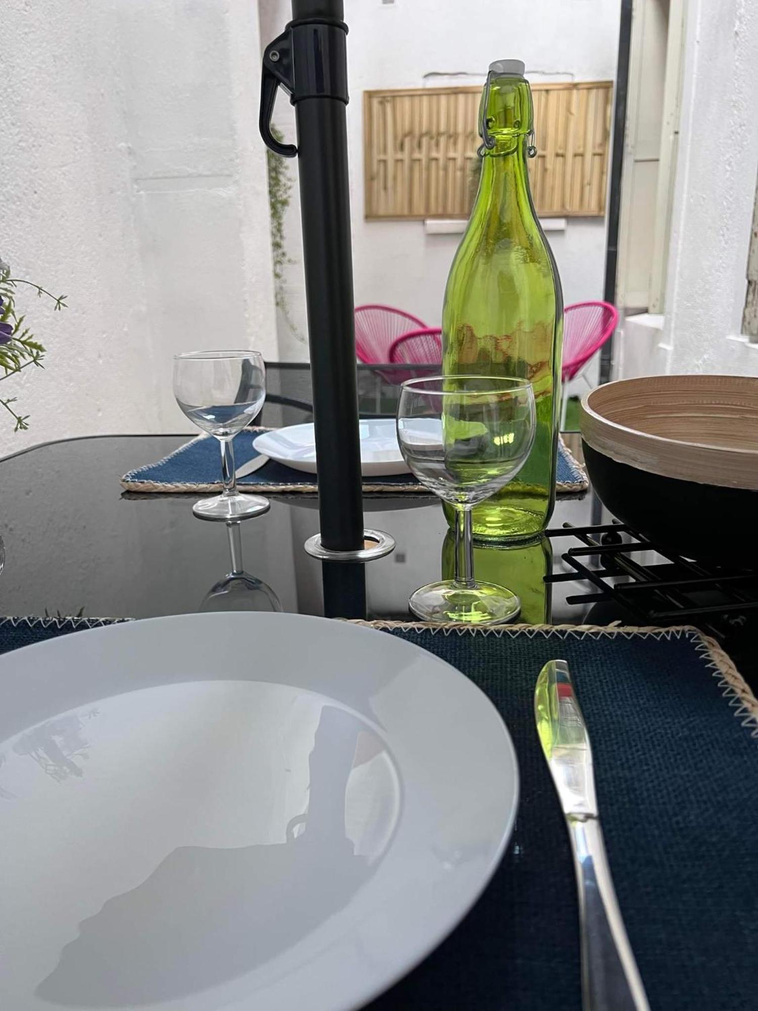 Charmant Appartement Climatise Aux Pieds De La Cite Carcassonne Eksteriør billede